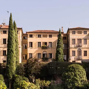 Nocleg ze śniadaniem Le 33, Bassano del Grappa